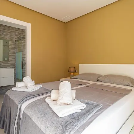 Holiday home 3 Bedroom Gorgeous In